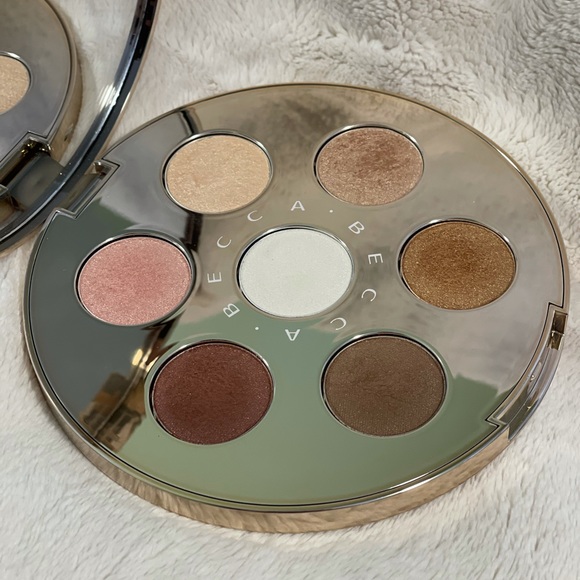 Becca Apres Ski Glow Collection Eye Lights Palette - Picture 3 of 5